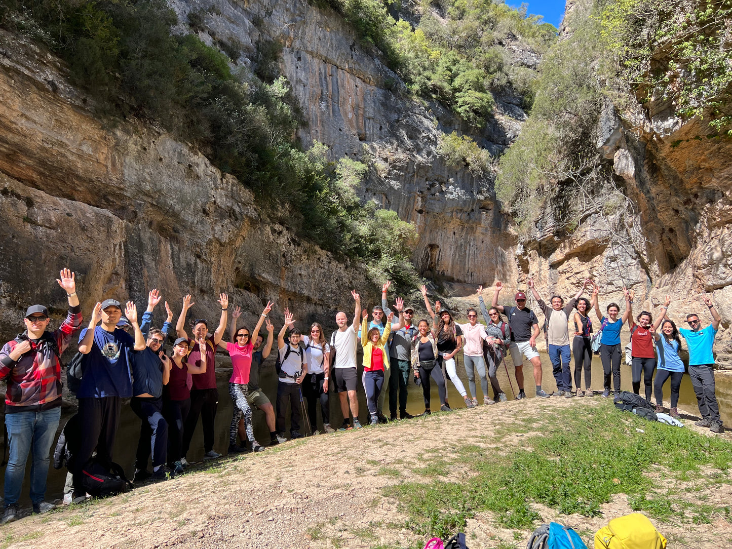 ⛰️ Terres Riu Gaia: puentes y cascadas de Tarragona 🌊 Fácil-Intermedio 10km 💪 ➸ 📅 Sábado, 06.07.24 💰39€