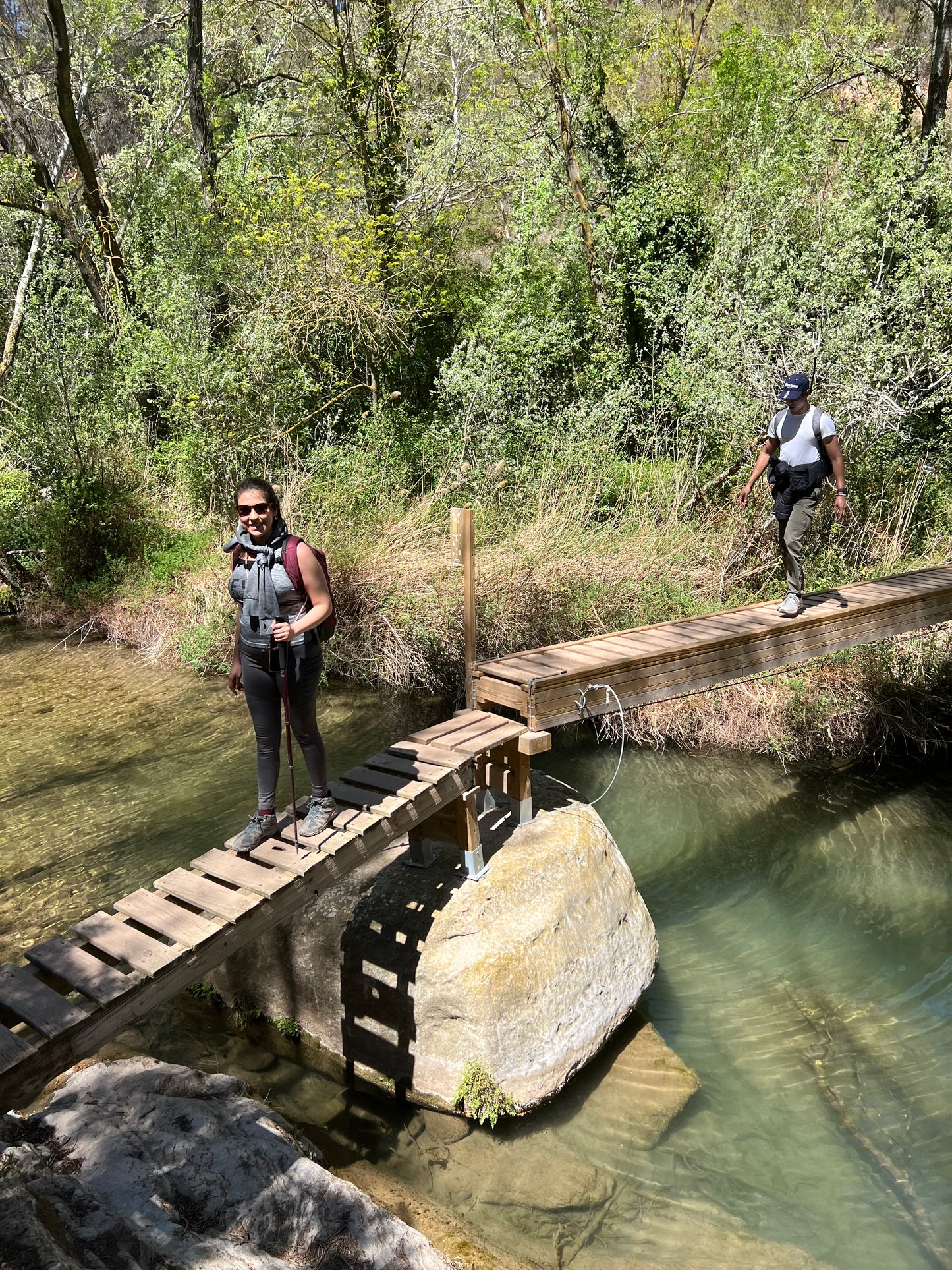 ⛰️ Terres Riu Gaia: puentes y cascadas de Tarragona 🌊 Fácil-Intermedio 10km 💪 ➸ 📅 Sábado, 06.07.24 💰39€